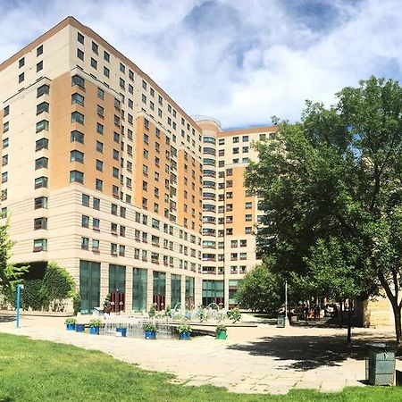 Toronto Metropolitan University- Pitman Hall Residence מראה חיצוני תמונה