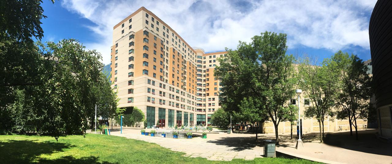 Toronto Metropolitan University- Pitman Hall Residence מראה חיצוני תמונה