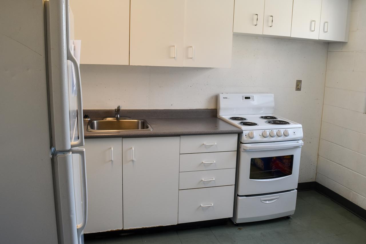 Toronto Metropolitan University- Pitman Hall Residence מראה חיצוני תמונה
